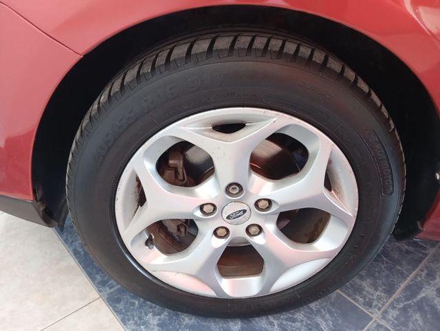 FORD FOCUS 1.6i / 100CV / 2008