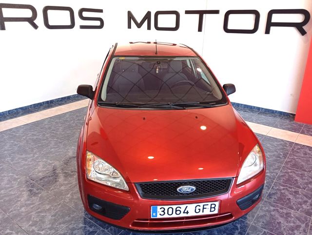 FORD FOCUS 1.6i / 100CV / 2008