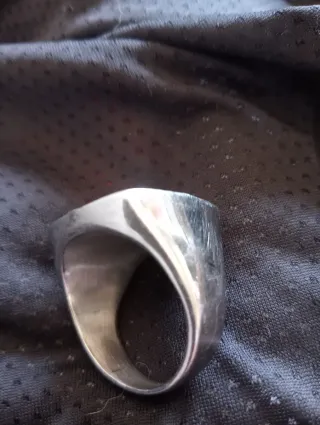 Anillo estilo celta grande plateado