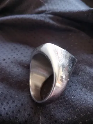 Anillo estilo celta grande plateado