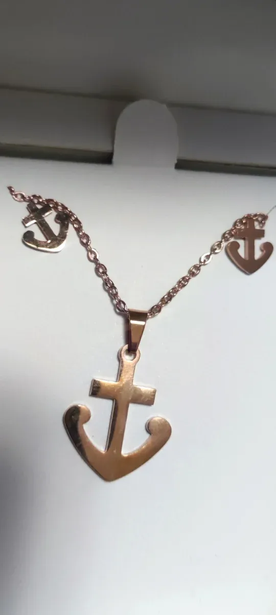 Pack Regalo Mujer: Reloj, Pulsera y Conjunto