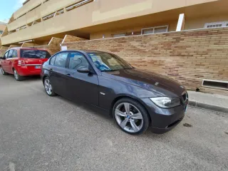 Lo cambio por un coche grande