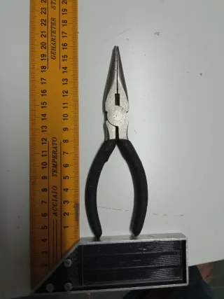 Lote 3 Herramientas: Alicates y Mordaza