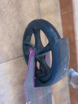 Patinete infantil morado