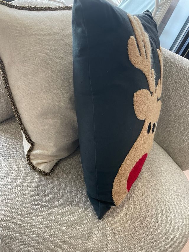 Cojín Navideño Reno ¡NUEVO!