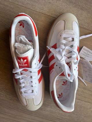 Adidas Samba Blancas y Rojas
