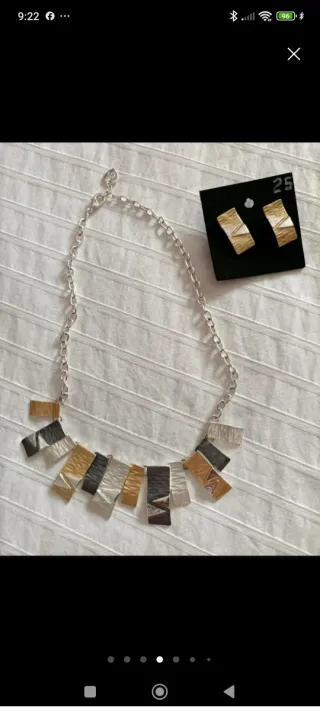 Conjunto con hilos de plata