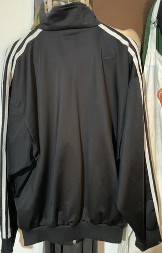 Felpa Adidas nera con zip e logo