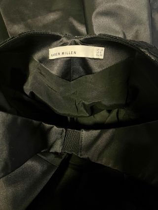 Vestido fiesta satén negro Karen Millen