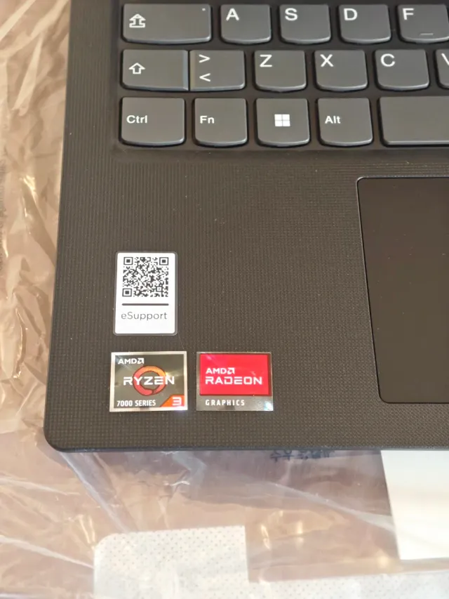 Lenovo V15 G4 AMN Notebook PC Portatile