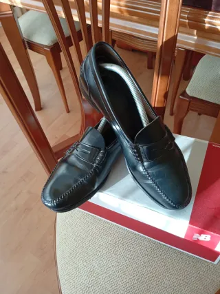 Zapatos Castellanos Negros Piel