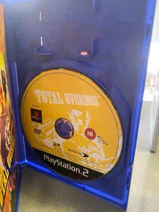 PlayStation 2 Fat Negra + 8 Juegos + 2 Memory Card