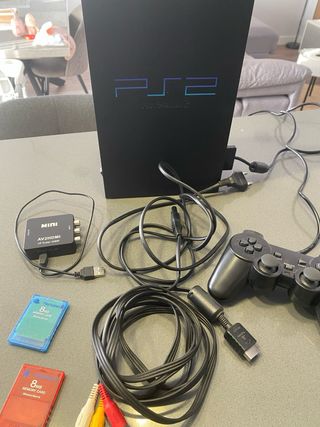 PlayStation 2 Fat Negra + 8 Juegos + 2 Memory Card