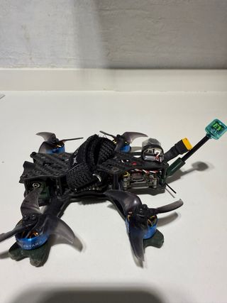 Dron FPV Quadmula Negro