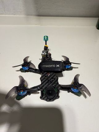 Dron FPV Quadmula Negro