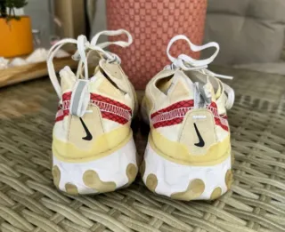 Nike React Element Beige/Blanco