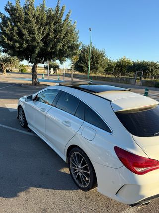 Mercedes-Benz Clase CLA 2015