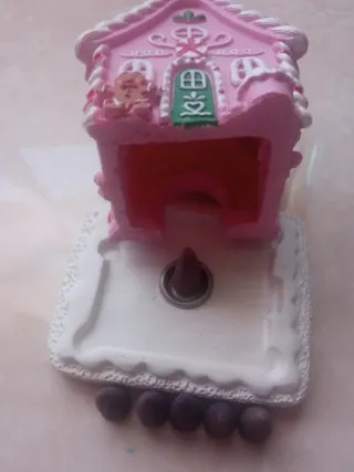 Quemador incienso casita navideña rosa