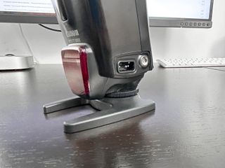 2x Canon Speedlite 580EX + Transmitter ST-E2