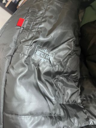 Abrigo Montaña Quechua NH500 Negro/Verde