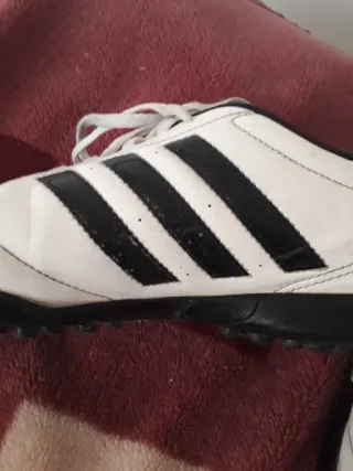 Adidas Botines Blancos y Negros