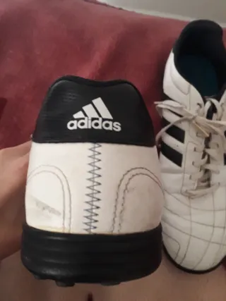 Adidas Botines Blancos y Negros
