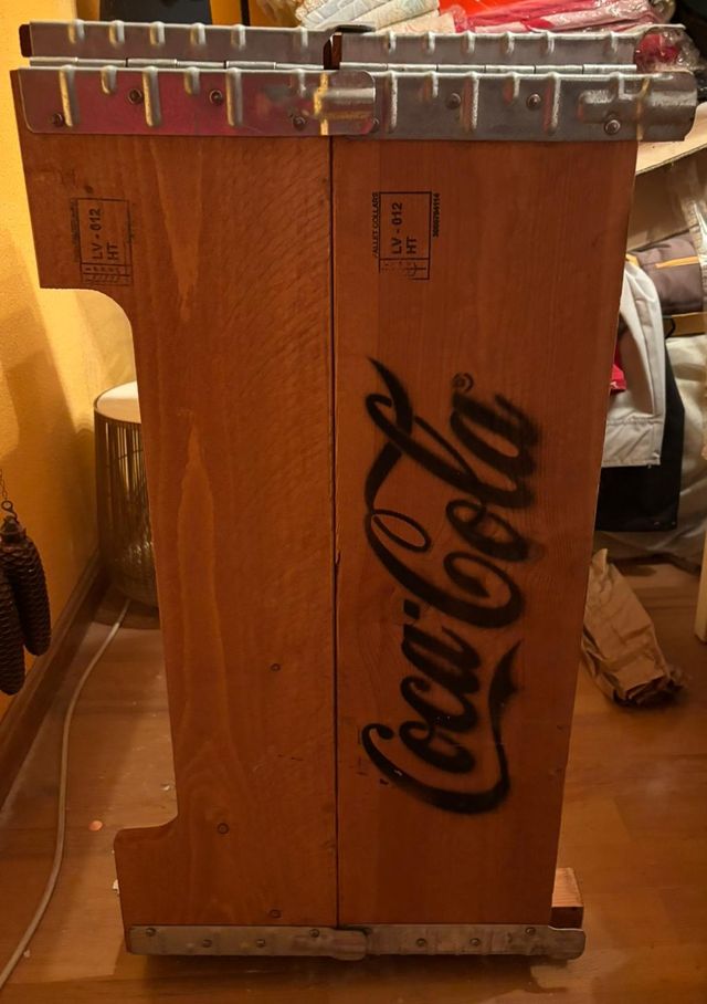 Mesa Coca Cola Madera y Metal