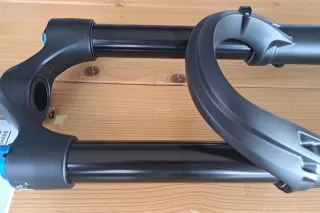 FOX 38 29 180mm NUEVA