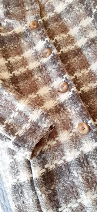 Abrigo de lana virgen