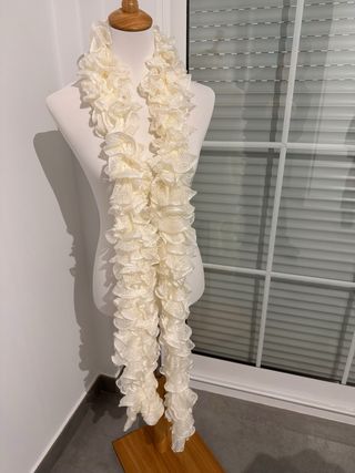 Cárdigan beige de punto calado