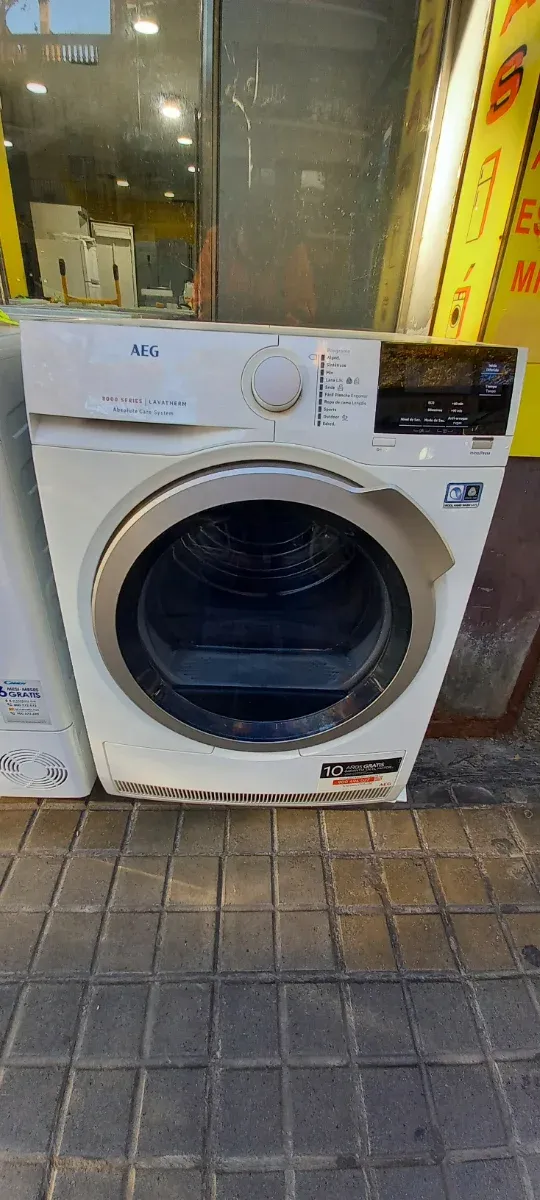 Secadora AEG