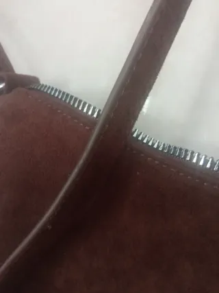 Bolso de ante con flecos