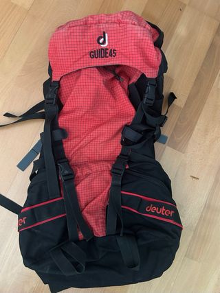 Mochila Deuter Guide 45