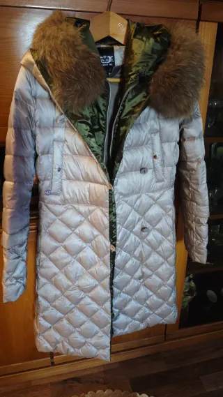 Giacca lunga trapuntata con pelliccia