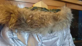 Giacca lunga trapuntata con pelliccia