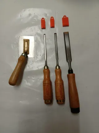 Conjunto 3 formones PALMERA + sierra chapas