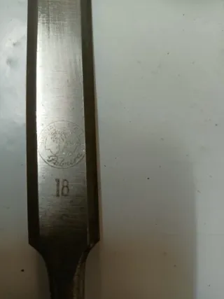 Conjunto 3 formones PALMERA + sierra chapas