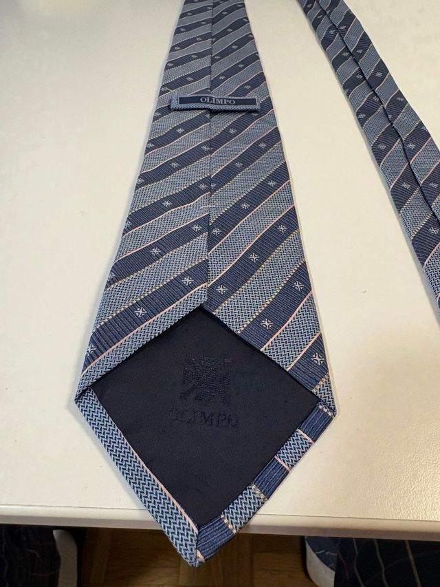 Corbata Olimpo Rayas Azul