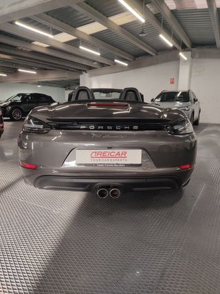 Porsche 718 Boxster 2024