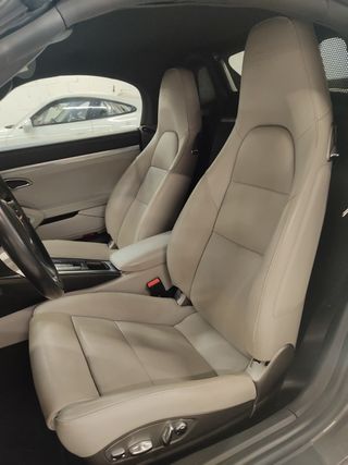 Porsche 718 Boxster 2024