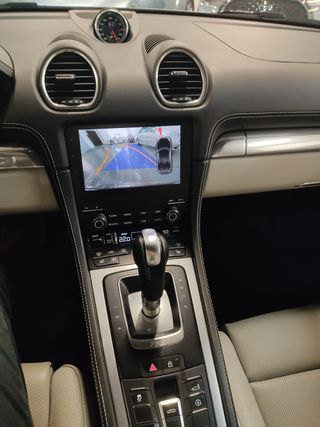 Porsche 718 Boxster 2024