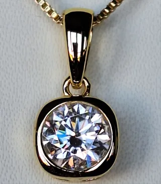 Colgante Moissanita 1 kt Oro y Plata