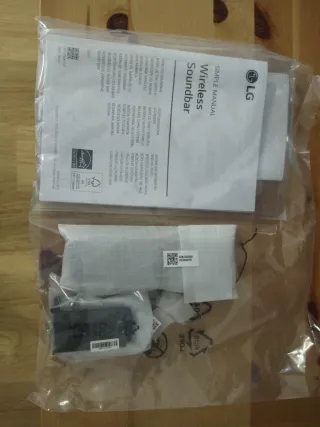 LG S60T Barra de Sonido Negra