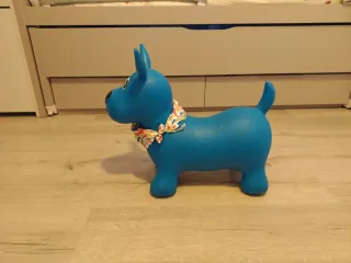 Saltador azul para niños