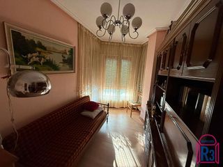 Edificio en venta en Trobajo del Camino en San Andrés del Rabanedo