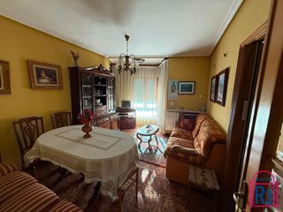 Edificio en venta en Trobajo del Camino en San Andrés del Rabanedo