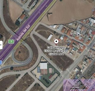 Terreno en venta en Manzanares