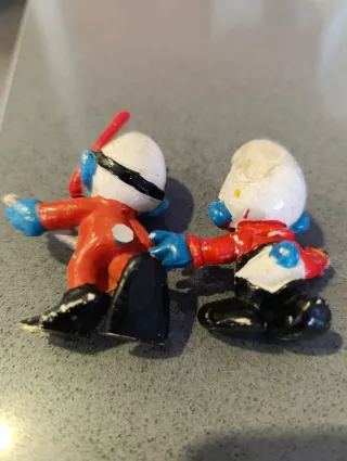 Muñecos antiguos Pitufos y Goliath-Capitan Trueno