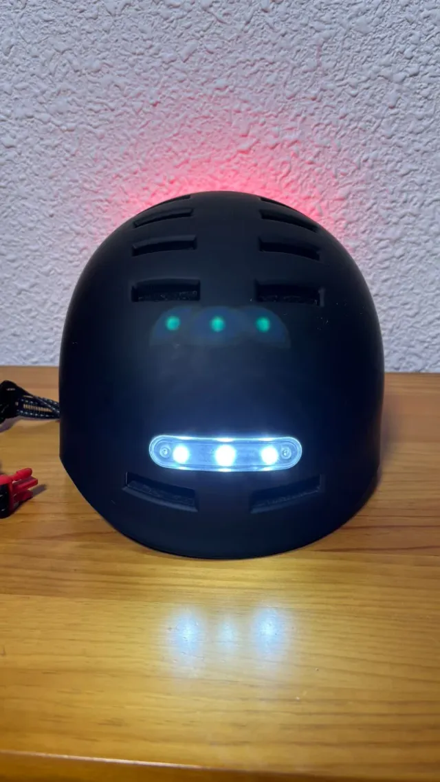 Patín Eléctrico y Casco