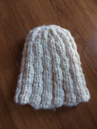 Gorro de lana tejido
